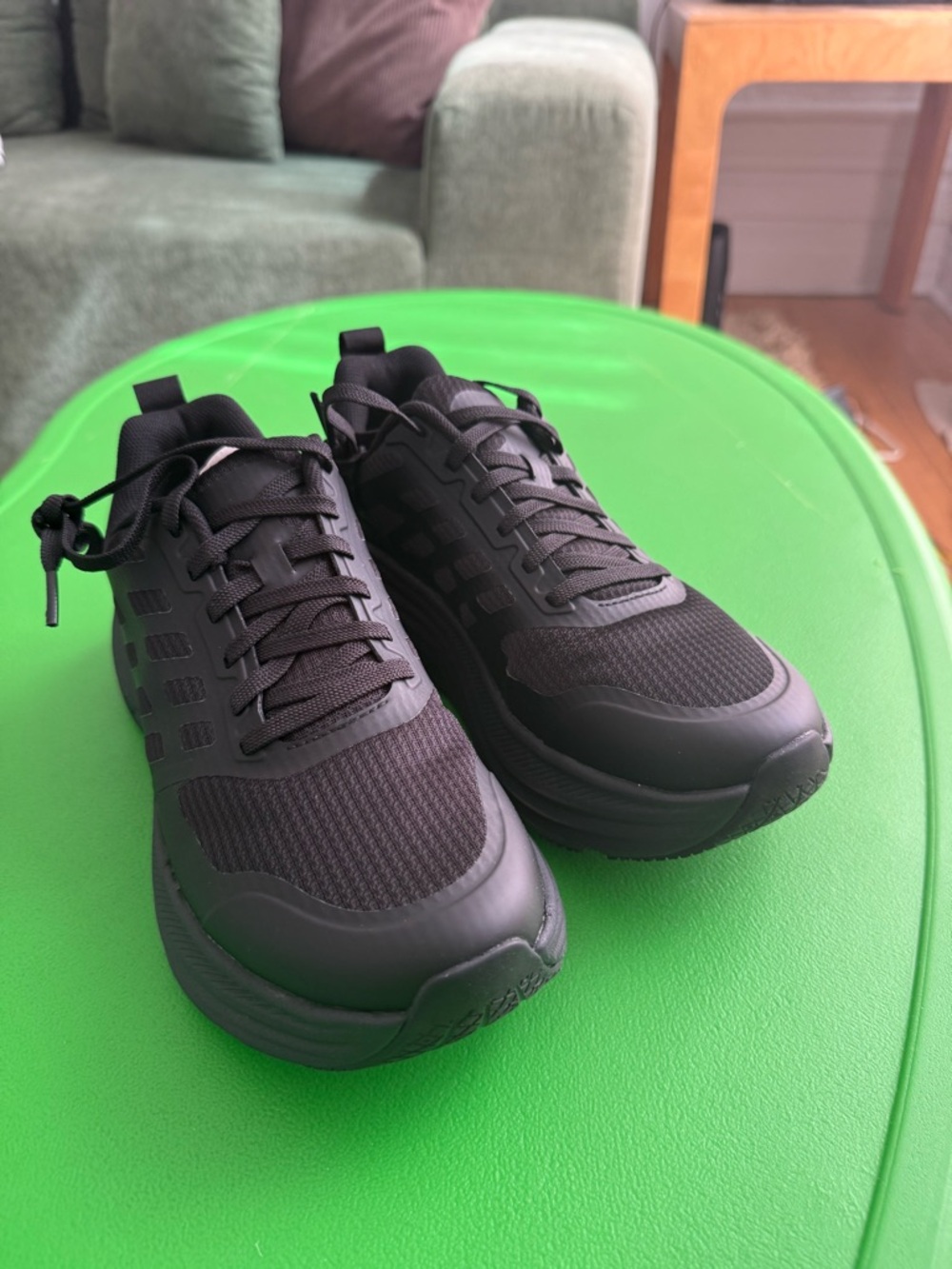 *NEW IN BOX** Nortiv8 Women’s Athletic Walking Sneakers - Black - Picture 4 of 10